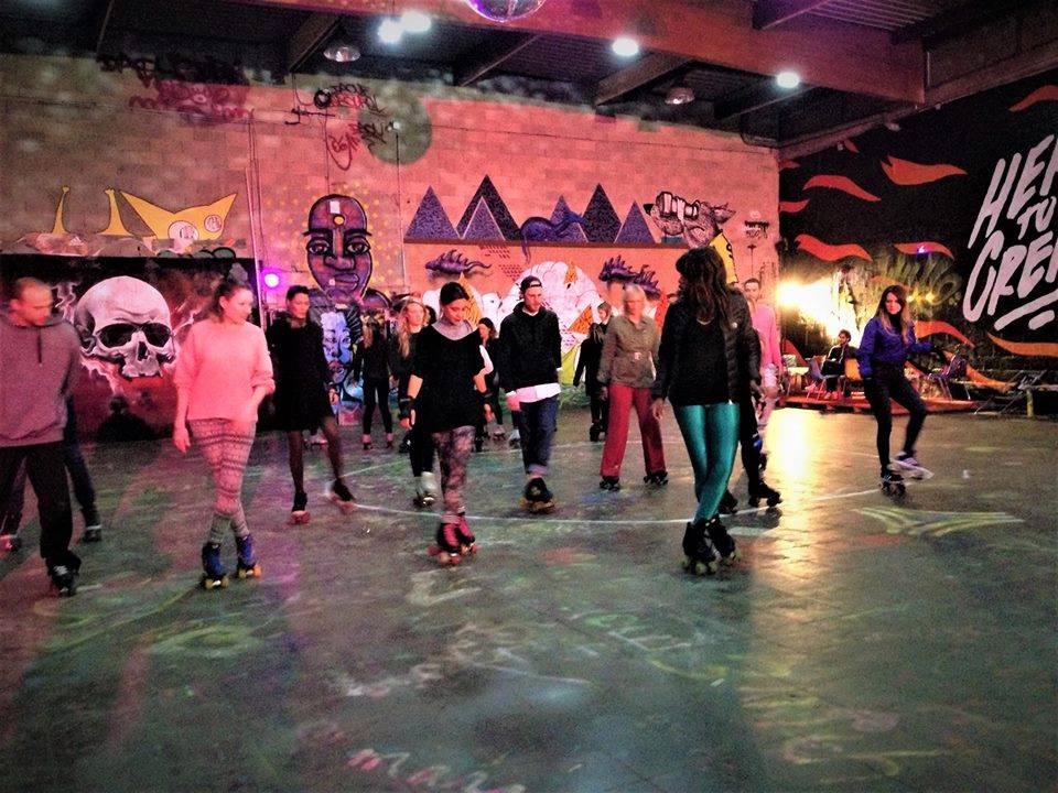 Roule des patins / Onwheelz Rollerdance workshops